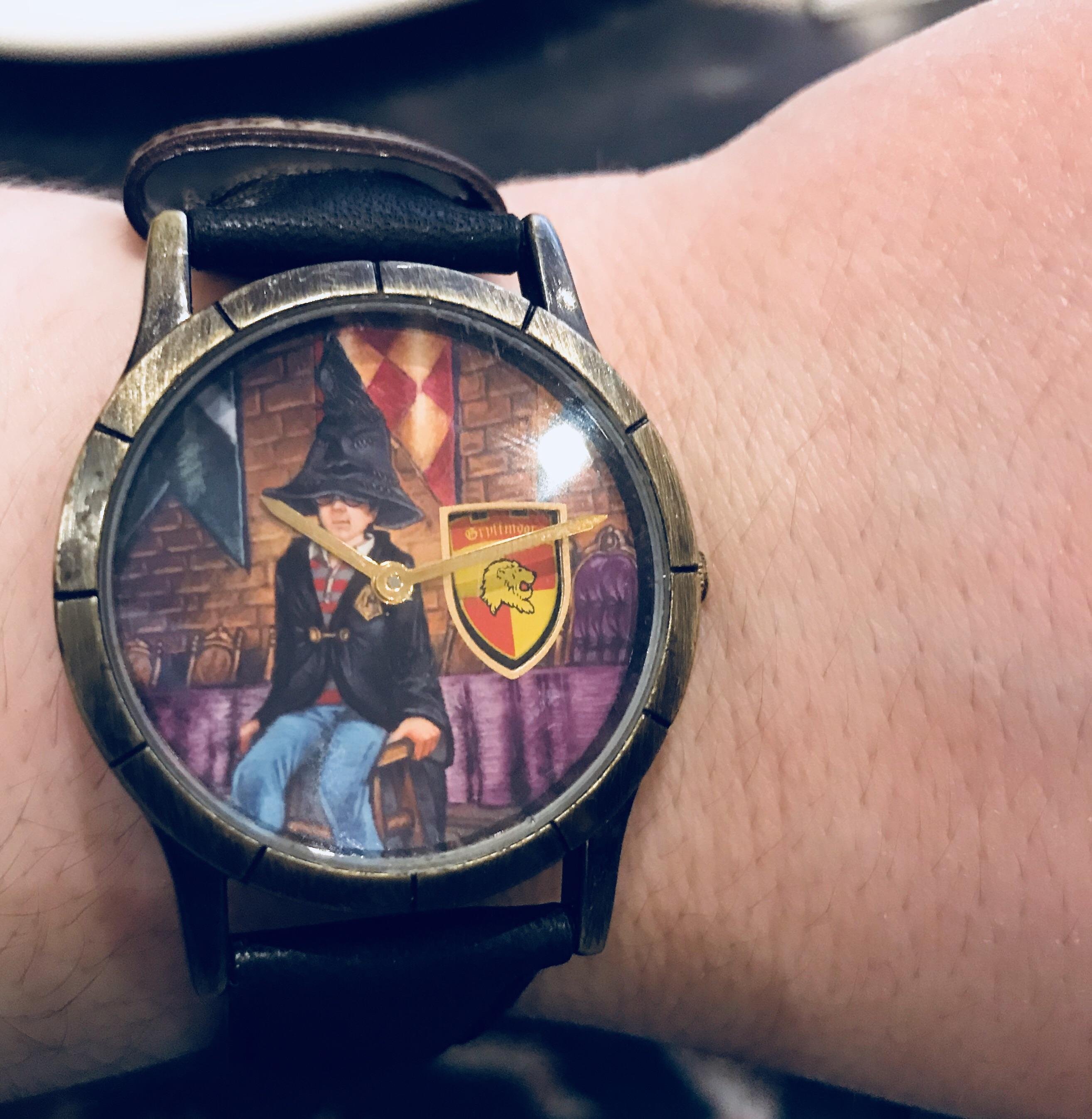 子供の頃に祖母がくれたハリーポッターの腕時計